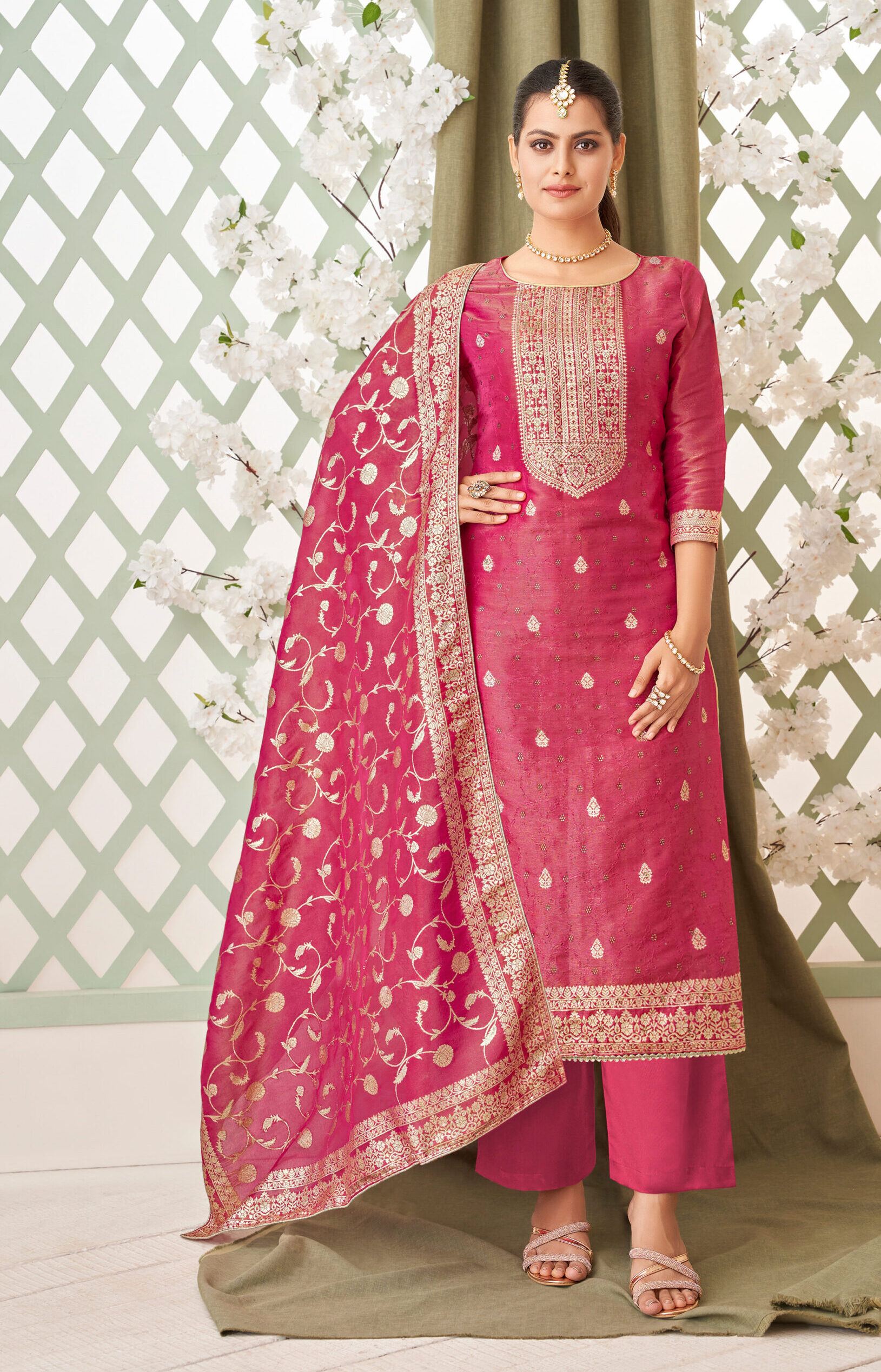 Pure Simmer Jacquard Rani Colour Unstitched suit